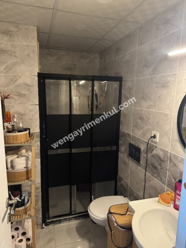 BEYLİKDÜZÜ YAKUPLU’DA 2+1, BALKONLU, ÖNÜ AÇIK, METROBÜSE YAKIN DAİRE!