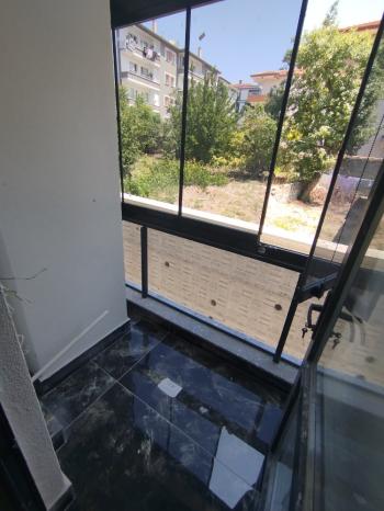 GÜVENAY - ÇORUM BAHÇELİEVLER C.TESİ PAZARI YANI 1+1 SIFIR SATILIK DAİRE 