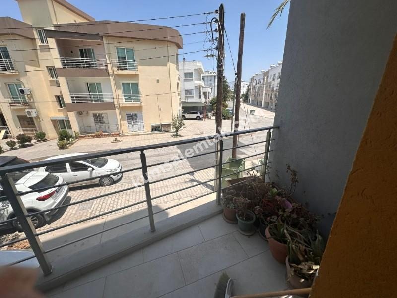 LEFKOŞA KIZILBAŞ BÖLGESİNDE FUL EŞYALI LÜKS KİRALIK DAİRE 