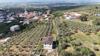 EMLAK HABERCİSİ 'NDEN MUDANYA MÜRSEL'DE KÖYİÇİNE SINIR SATILIK 3.100 M2 ARAZİ ve 2 KATLI MÜSTAKİL EV