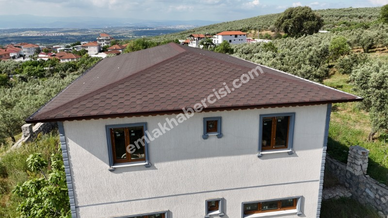 EMLAK HABERCİSİ 'NDEN MUDANYA MÜRSEL'DE KÖYİÇİNE SINIR SATILIK 3.100 M2 ARAZİ ve 2 KATLI MÜSTAKİL EV