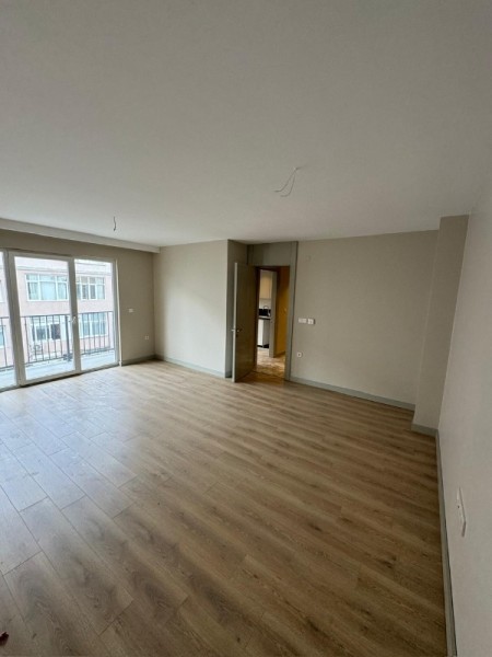 Siris Park Evleri'nde 4.Kat Geniş 2+1 | Net 90 m² | Çift Banyolu | Balkonlu