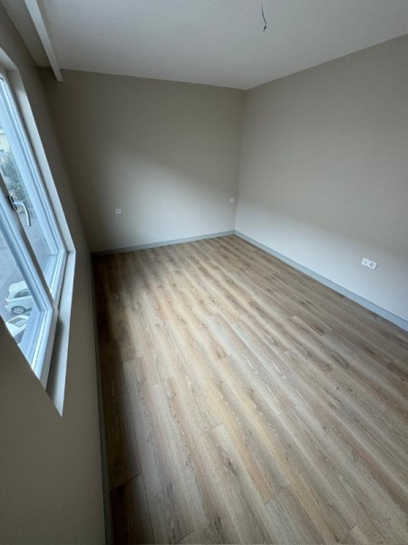 Siris Park Evleri'nde 4.Kat Geniş 2+1 | Net 90 m² | Çift Banyolu | Balkonlu