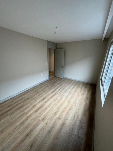 Siris Park Evleri'nde 4.Kat Geniş 2+1 | Net 90 m² | Çift Banyolu | Balkonlu