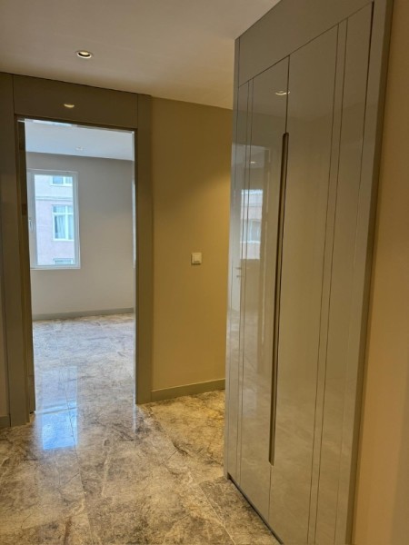 Siris Park Evleri'nde 4.Kat Geniş 2+1 | Net 90 m² | Çift Banyolu | Balkonlu