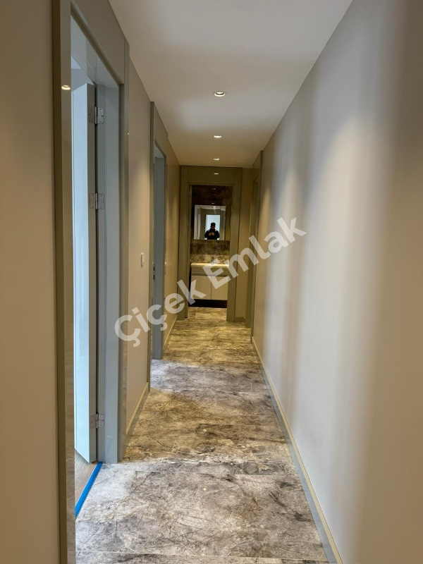 Siris Park Evleri'nde 4.Kat Geniş 2+1 | Net 90 m² | Çift Banyolu | Balkonlu