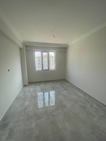 AFYON ÜÇOK EMLAKTAN MAREŞAL F ÇAKMAK MAH SATILIK 2+1 SIFIR ARAKAT DAİRE