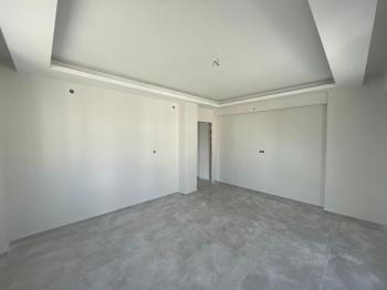 AFYON ÜÇOK EMLAKTAN MAREŞAL F ÇAKMAK MAH SATILIK 2+1 SIFIR ARAKAT DAİRE