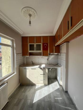 AFYON ÜÇOK EMLAKTAN DAİRECEP MAH KİRALIK MERKEZDE 2+1 DAİRE