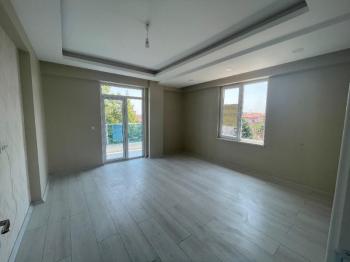 AFYON ÜÇOK EMLAKTAN İSTİKLAL MAH DA SATILIK SIFIR ULTRA LÜKS DAİRELER
