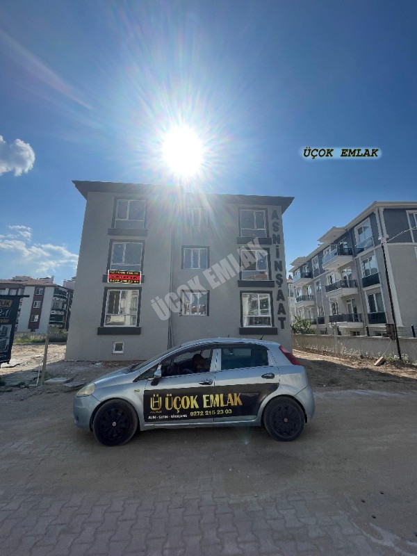 AFYON ÜÇOK EMLAKTAN MAREŞAL F ÇAKMAK MAH SATILIK 2+1 SIFIR ARAKAT DAİRE