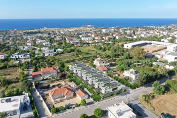 GİRNE ÇATALKÖY'DE SATILIK 3+1 MÜSTAKİL BAHÇELİ VİLLALAR