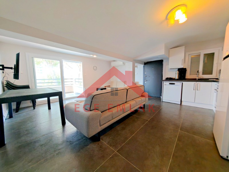 Denize Yakın Eşyalı Kiralık Daire