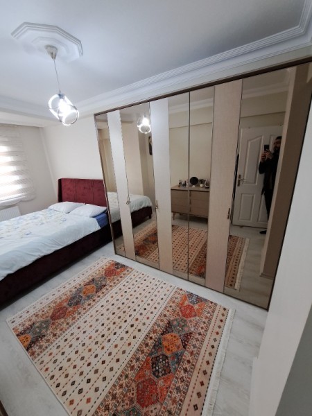 Yeşilpınar Cadde Üzeri 2+1 Balkonlu 1.Kat Satılık Daire
