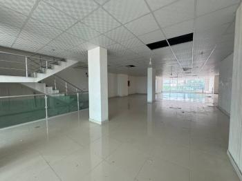 ALYANS'TAN YOL ÜZERİ TABELA DEĞERİ YÜKSEK KOMPLE KİRALIK İŞ YERİ
