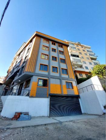 WEN BERKAN GÜLER'DEN KARLITEPE MAH'DA 1+1 65m2 1. KAT KAPALI OTAPARK SIFIR