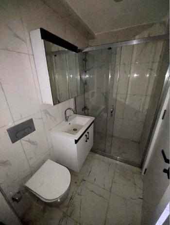 WEN BERKAN GÜLER'DEN KARLITEPE MAH'DA 1+1 65m2 1. KAT KAPALI OTAPARK SIFIR