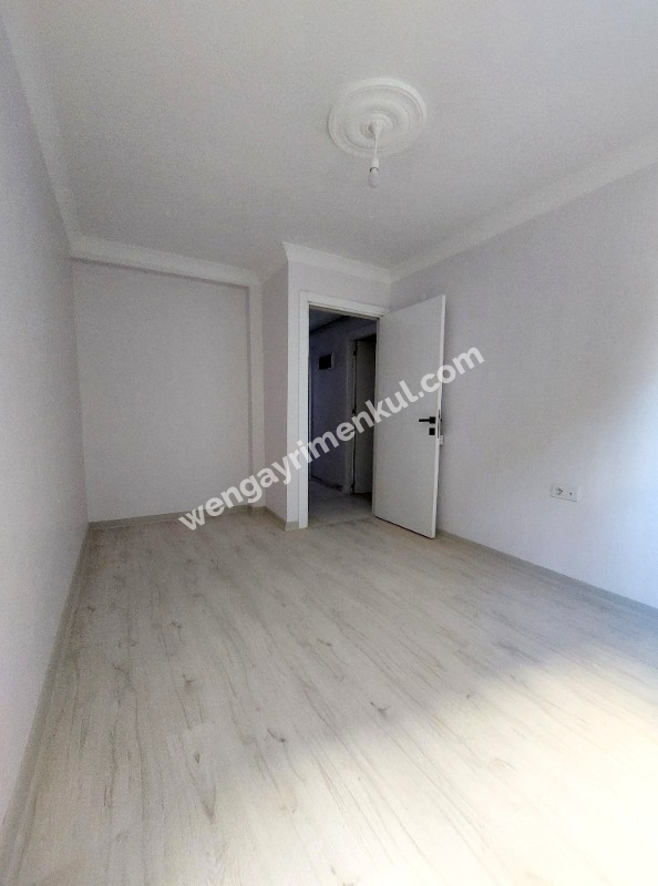 WEN BERKAN GÜLER'DEN KARLITEPE MAH'DA 1+1 65m2 1. KAT KAPALI OTAPARK SIFIR