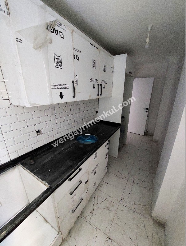 WEN BERKAN GÜLER'DEN KARLITEPE MAH'DA 1+1 65m2 1. KAT KAPALI OTAPARK SIFIR