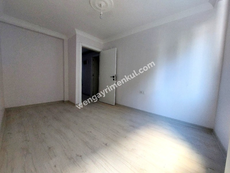 WEN BERKAN GÜLER'DEN KARLITEPE MAH'DA 1+1 65m2 1. KAT KAPALI OTAPARK SIFIR