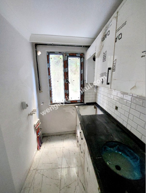 WEN BERKAN GÜLER'DEN KARLITEPE MAH'DA 1+1 65m2 1. KAT KAPALI OTAPARK SIFIR
