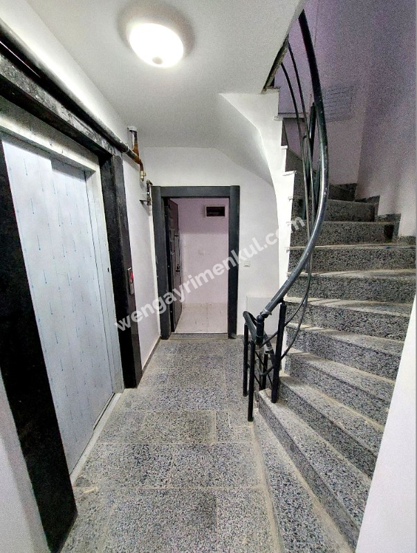 WEN BERKAN GÜLER'DEN KARLITEPE MAH'DA 1+1 65m2 1. KAT KAPALI OTAPARK SIFIR