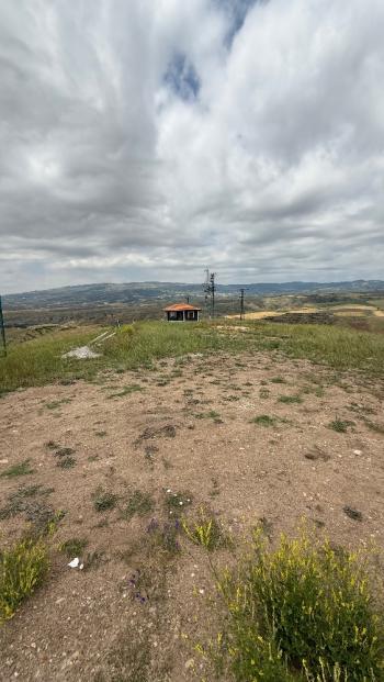 GÜVENAY – ÇORUM MERKEZ SERPİN KÖYÜ CİVARI – SATILIK 400 M² HOBİ BAHÇESİ