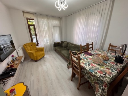 Binevler Metroya 5 Dk Merkezi Konumda Yüksek Giriş 2+1 Satılık Daire