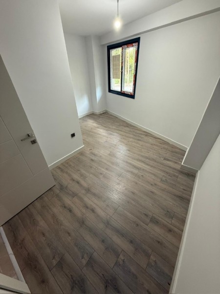 Binevler'de Metroya 5 Dk, Düz Giriş Sıfır 1+1 Satılık Daire