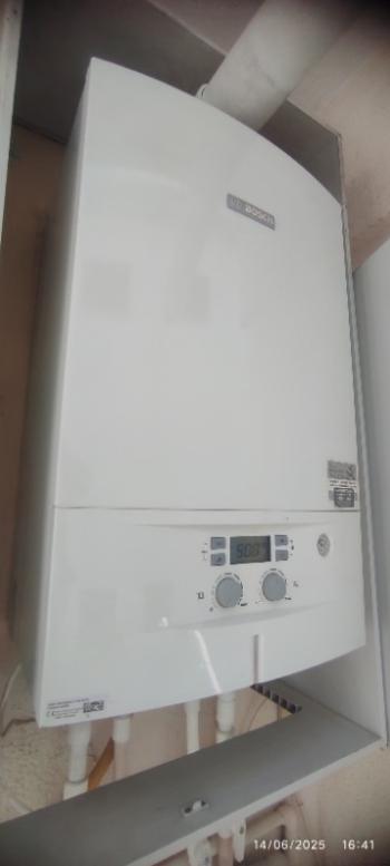 Antre Emlak'tan Satılık Akıncılar İzban Yanı Doğalgazlı Bakımlı 2+1 3.Kat Daire