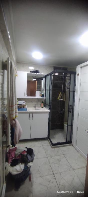 Antre Emlak'tan Satılık Akıncılar İzban Yanı Doğalgazlı Bakımlı 2+1 3.Kat Daire