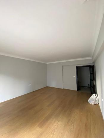 ARTI'DAN ÖZLÜCE'DE KİRALIK GENİŞ SİTEİÇİ HAVUZLU DAİRE