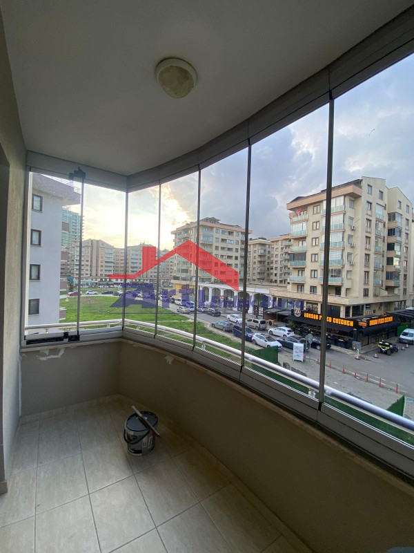 ARTI'DAN ÖZLÜCE'DE KİRALIK GENİŞ SİTEİÇİ HAVUZLU DAİRE