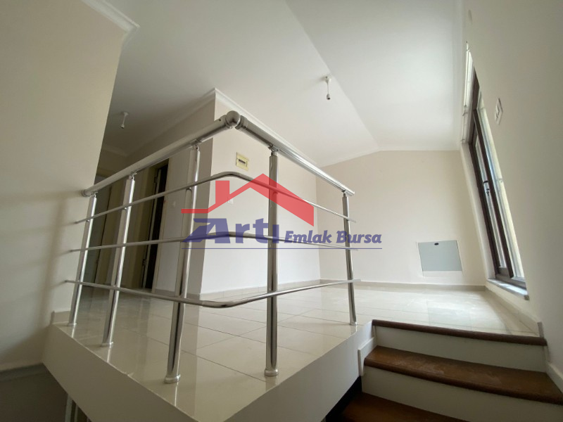 ARTI'DAN ÖZLÜCE BULVAR ÜZERİNDE 4+1 DUBLEKS GENİŞ DAİRE