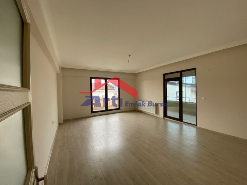 ARTI'DAN ÖZLÜCE BULVAR ÜZERİNDE 4+1 DUBLEKS GENİŞ DAİRE
