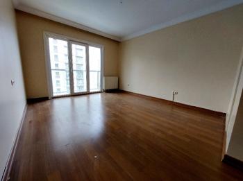 WEN BERKAN GÜLER'DEN AVRUPA KONUTLARI TEM'DE 4.5+1 4. KAT 169 m2 LÜKS DAİRE