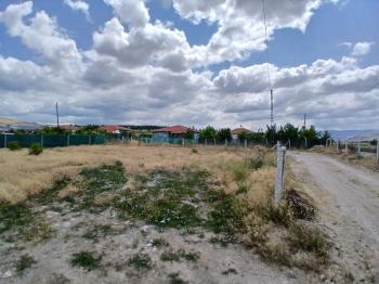 GÜVENAY – ÇORUM CEMİLBEY YOLU ÜZERİ – ANA YOLA CEPHELİ 570 M² CEVİZ AĞAÇLI HAZIR BAHÇE