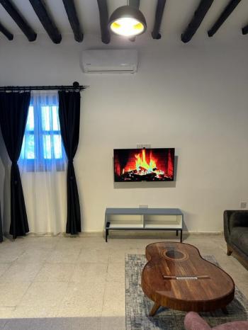 GİRNE LAPTA BÖLGESİNDE SATILIK KOMPLE BİNA ( BUTİK OTEL )   0533 880 00 84