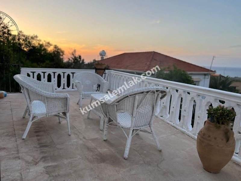 GİRNE LAPTA BÖLGESİNDE SATILIK KOMPLE BİNA ( BUTİK OTEL )   0533 880 00 84