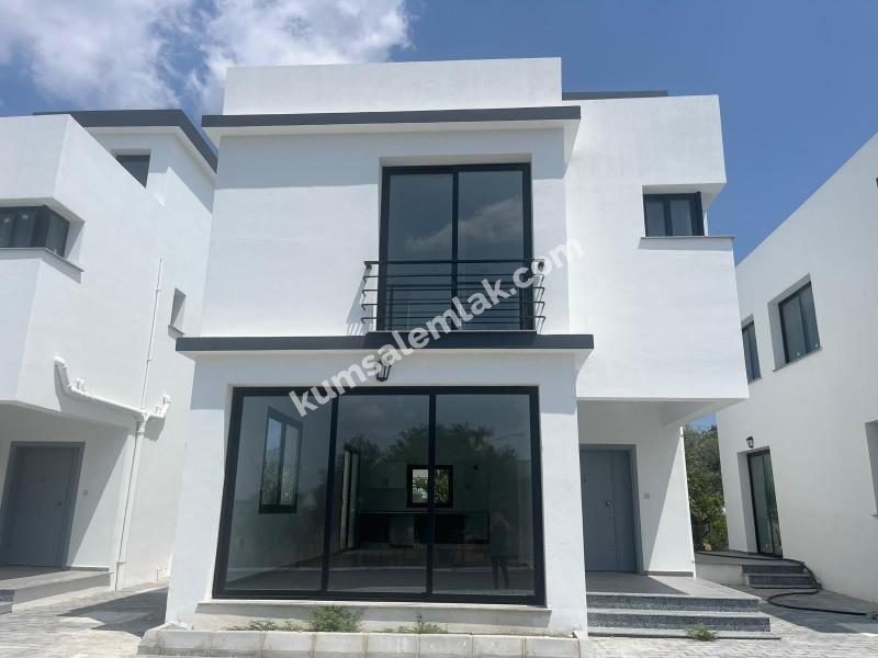 LEFKOŞA DEMİRHANDA SATILIK MÜSTAKİL 3+1 SIFIR MÜSTAKİL EV 0533 880 0084