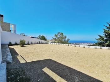 Kıbrıs Girne Karmi Bölgesinde Ful Deniz Manzaralı Ultra Lüks 5+1 Satılık Villalar