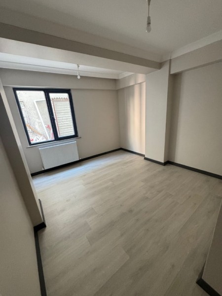 Metroya Yakın Sıfır Daire! Karadolap Binevler 2+1 | 1. Kat | 30.000 TL Kira Garantili