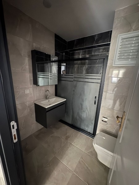 Metroya Yakın Sıfır Daire! Karadolap Binevler 2+1 | 1. Kat | 30.000 TL Kira Garantili