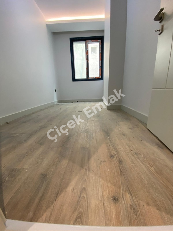 Karadolap Binevler'de Metroya Yakın 2+1 Sıfır Arakat Satılık Daire
