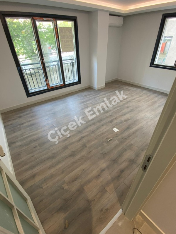 Karadolap Binevler'de Metroya Yakın 2+1 Sıfır Arakat Satılık Daire