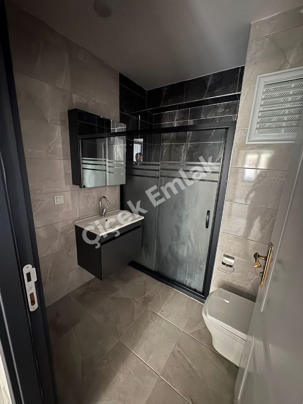 Metroya Yakın Sıfır Daire! Karadolap Binevler 2+1 | 1. Kat | 30.000 TL Kira Garantili