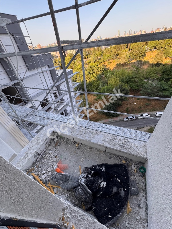 Prestijli Projeden Acil İhtiyaçtan 8.Kat Manzaralı Sıfır Satılık Daire