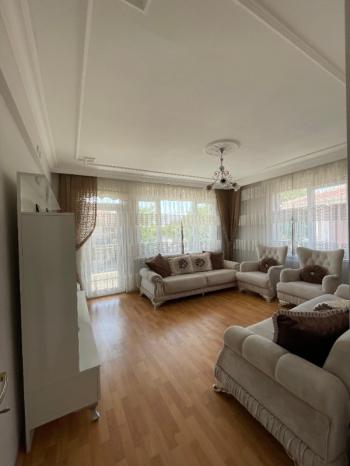AFYON ÜÇOK EMLAKTAN FATİH MAH SATILIK TEMİZ BAKIMLI 3+1 DAİRE