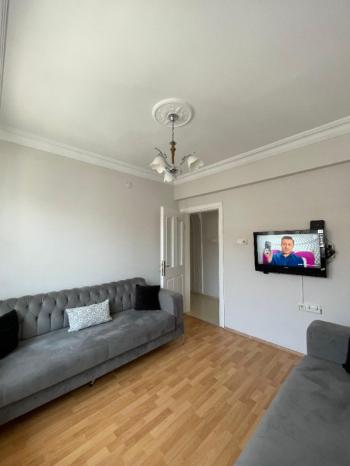 AFYON ÜÇOK EMLAKTAN FATİH MAH SATILIK TEMİZ BAKIMLI 3+1 DAİRE