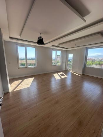 AFYON ÜÇOK EMLAKTAN ALİ İHSAN PAŞA MAH SATILIK LÜX 3+1 DAİRE
